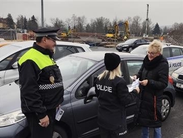 V době adventu se policisté zaměřují na prevenci krádeží